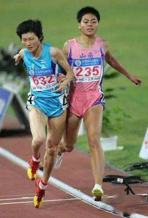 女子800米决赛时间_女子800米决赛时间跑