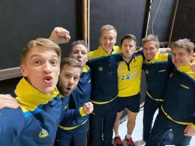 瑞典队再夺世乒赛金牌_瑞典队再夺世乒赛金牌颁奖视频
